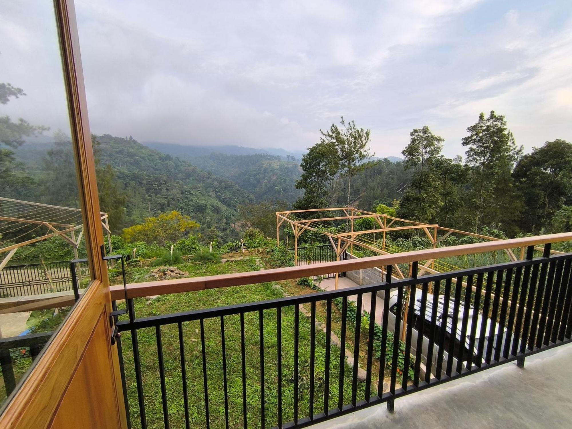Maison Manendra - Bromo Маланг Екстериор снимка